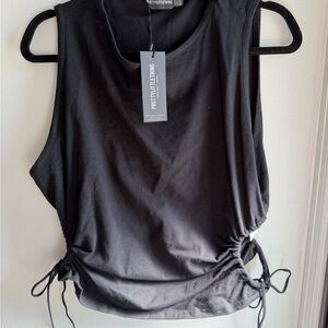 PrettyLittleThing Charcoal Sleeveless Muscle Tee